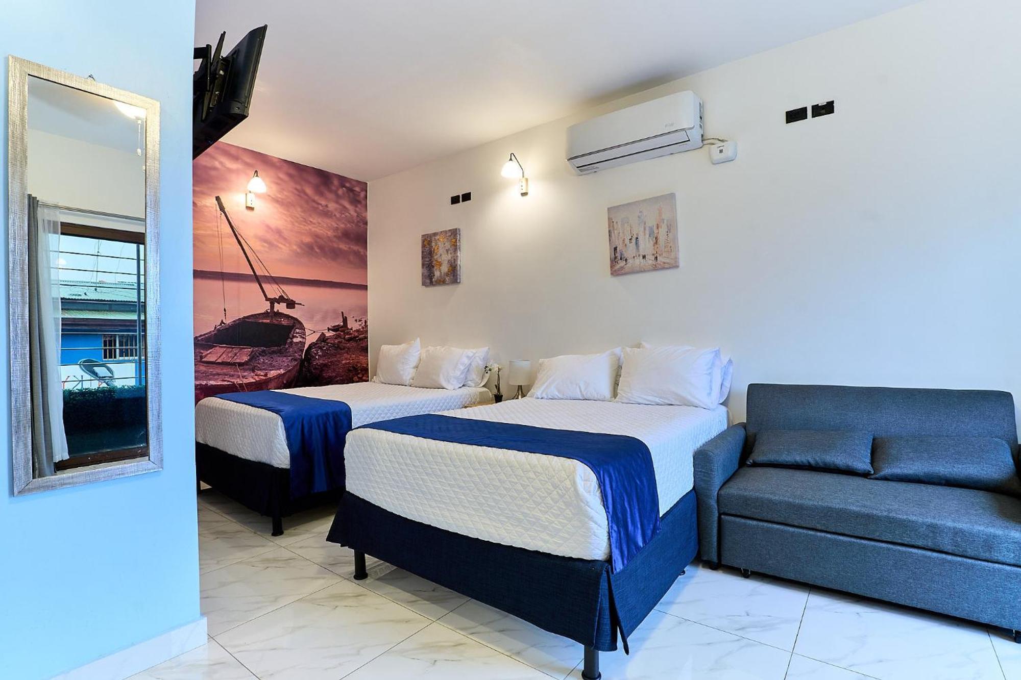 Apartaestudios La Capital San Jose  Luaran gambar