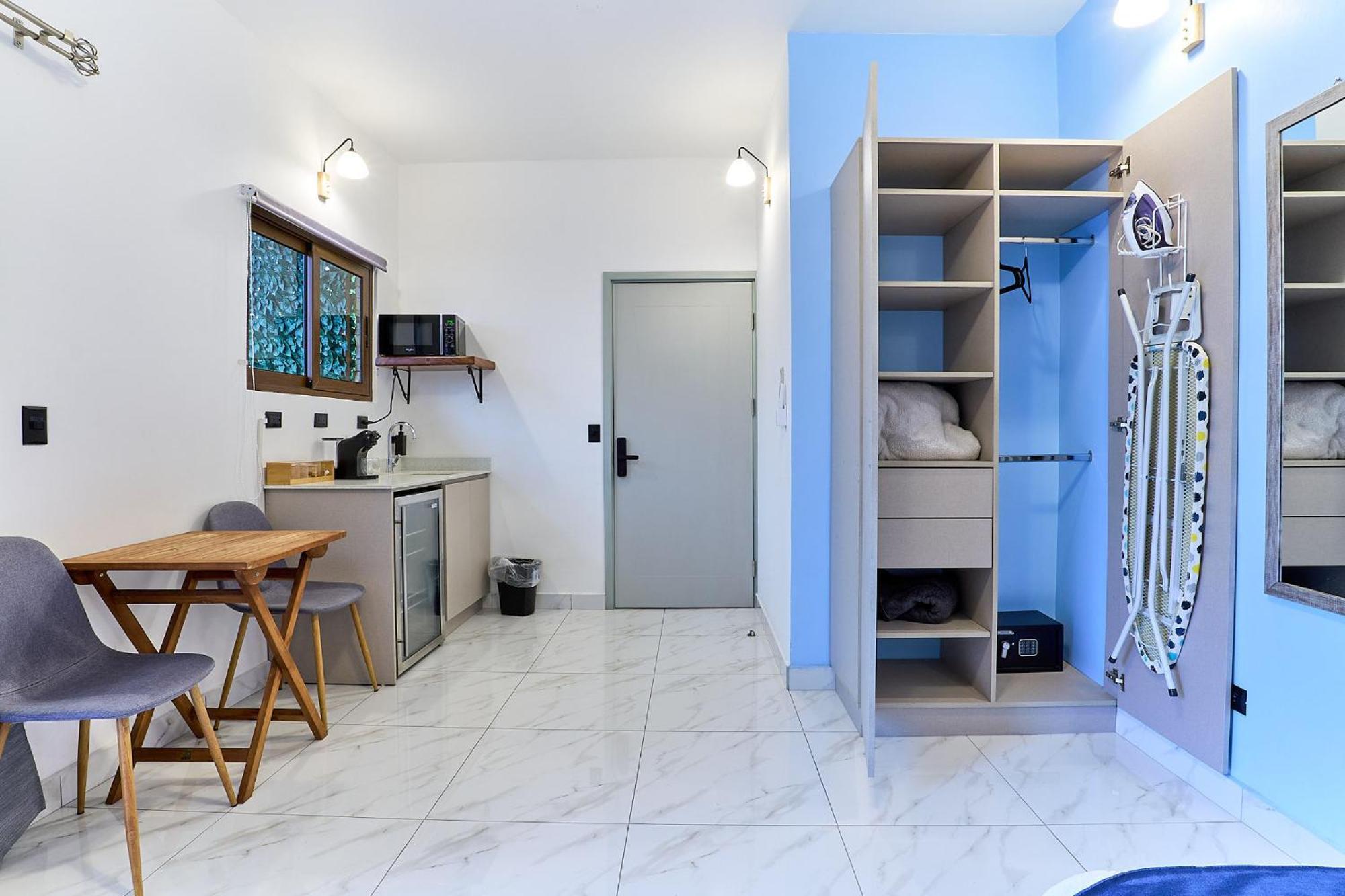 Apartaestudios La Capital San Jose  Luaran gambar
